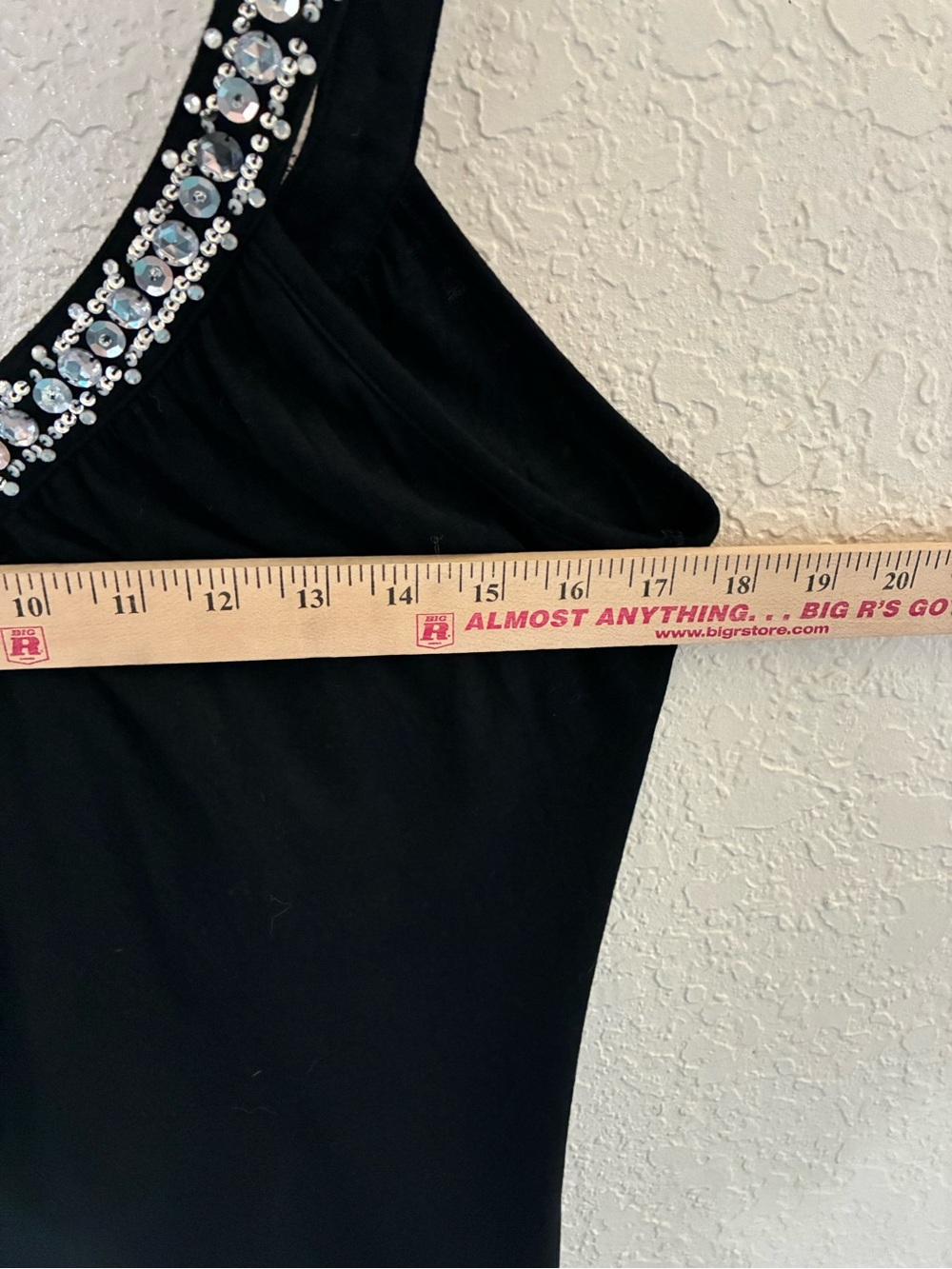 Sweet by Miss Me Black V-neck Sequin Tank Top Size L Y2K Boho Cocktail - Picture 6 of 6